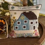 Seasonal Saltbox House - Summer